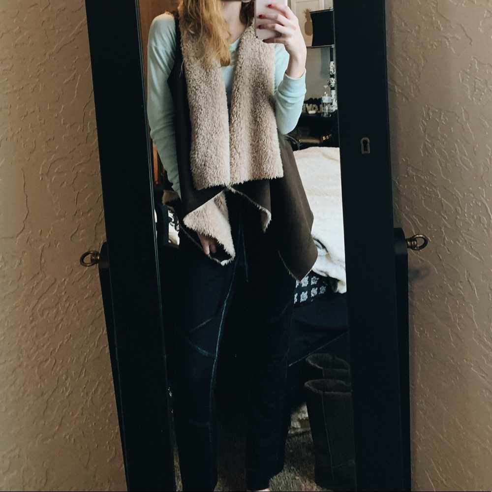 Democracy Cozy Vest